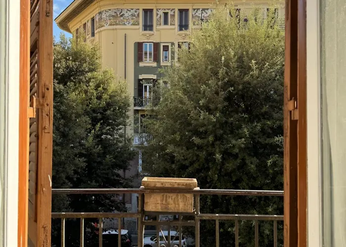 Domus Urbani Appartamento Roma
